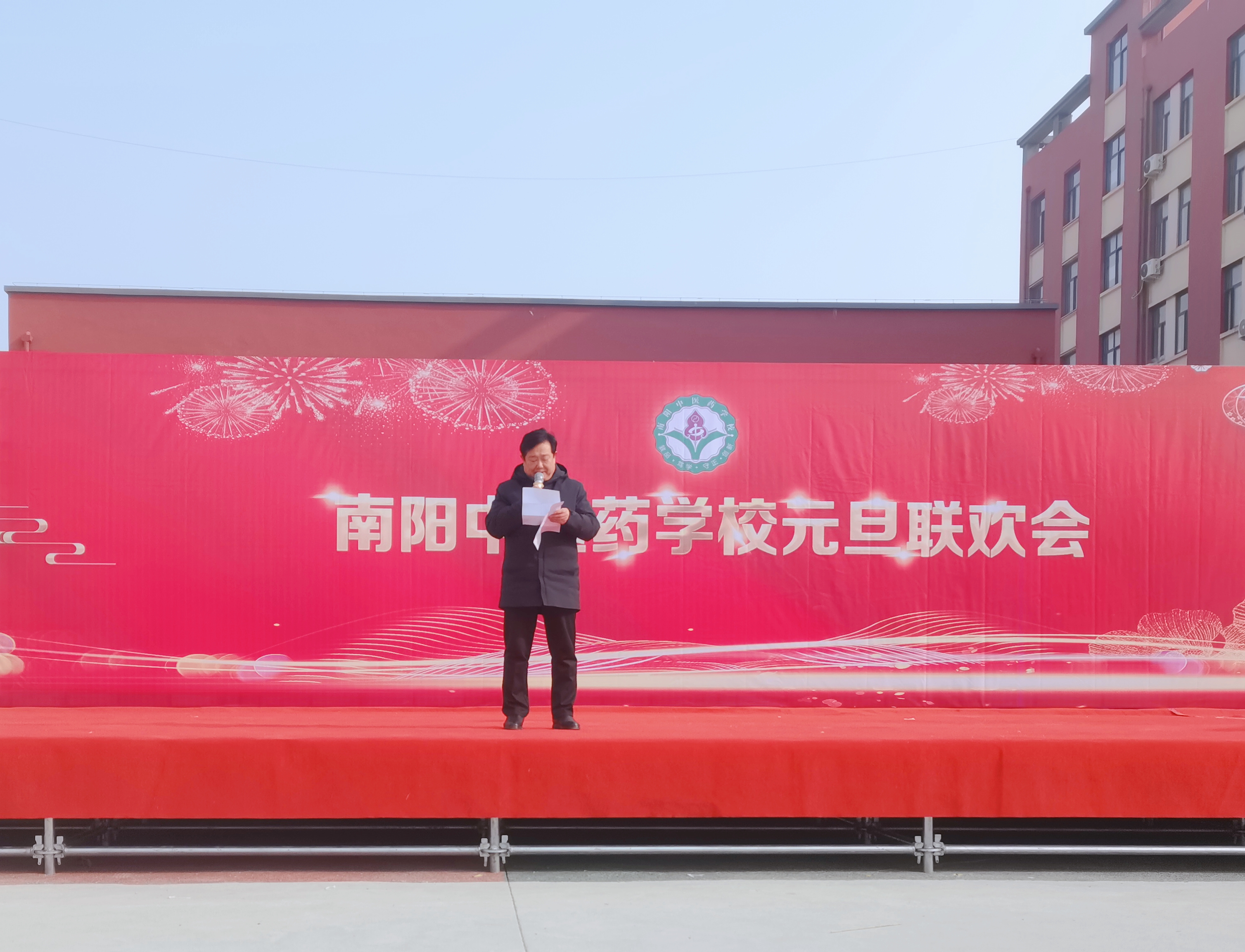 af77a5c8d2505f1b8424bb927cdfe84.jpg